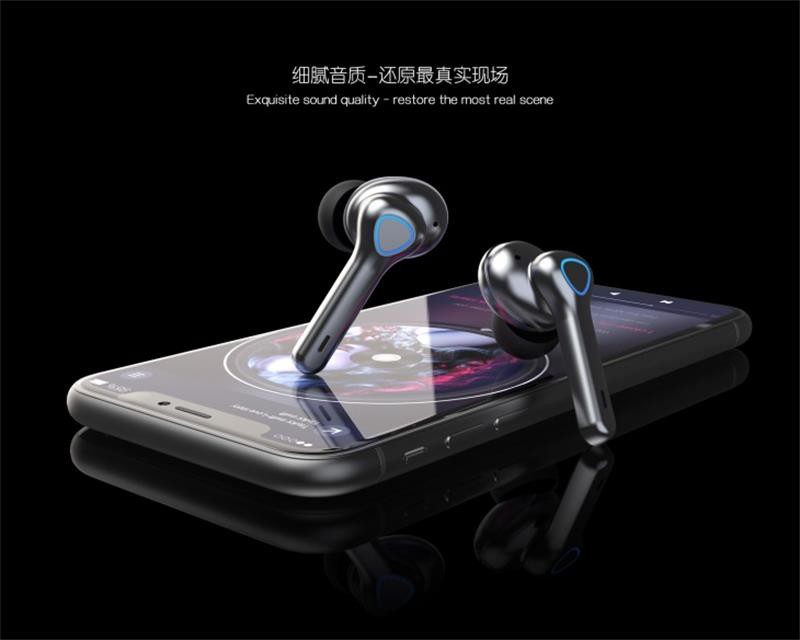 Wirelee earbuds