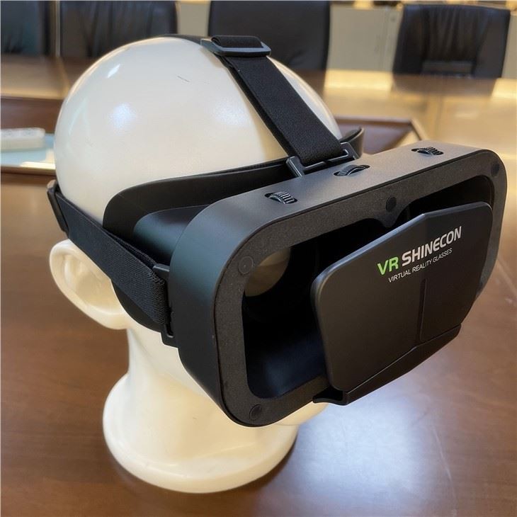 Suitable 7 Inch Smartphone VR Glasses